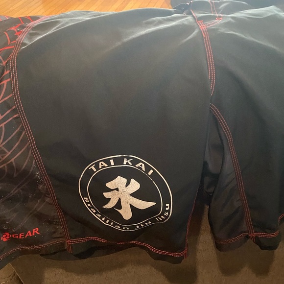 Storm / clinch gear 4 prs good condition fight shorts size 36 - Picture 7 of 10